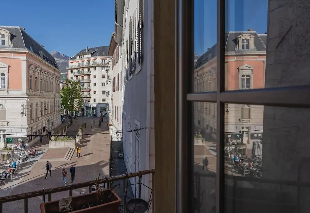 Lägenhet Studio La Dent Du Chat Chambéry